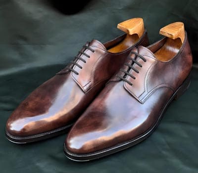JOHN LOBB