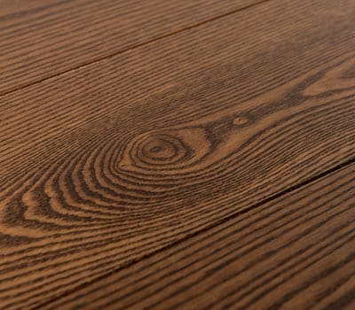 大连添亨木制品有限公司