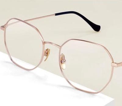 厦门市万成光学工业有限公司